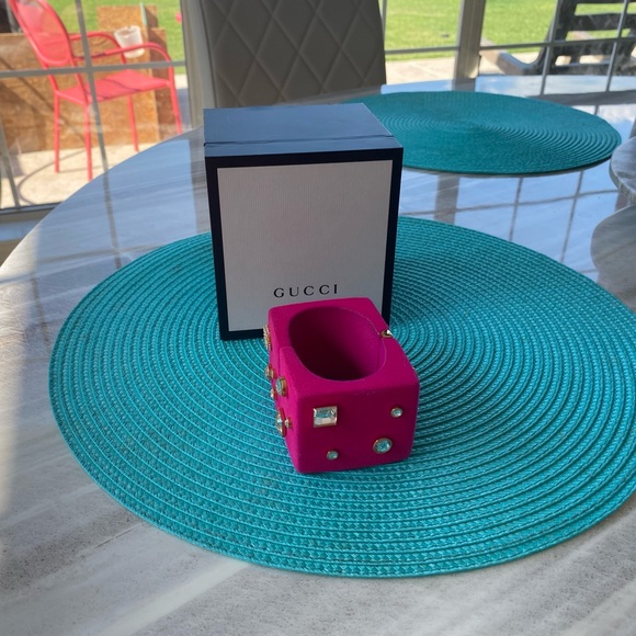 Authentic Gucci Bracelet with Jewels Fuschia Pink - Picture 2 of 5